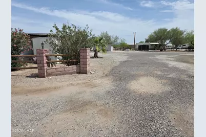 1555 Datig Dr, Quartzsite, AZ 85346 - Photo 6