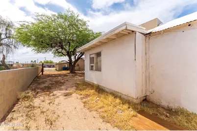 713 S Kofa Ave, Parker, AZ 85344 - Photo 14