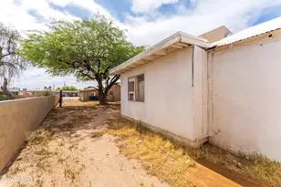 713 S Kofa Ave, Parker, AZ 85344 - Photo 14