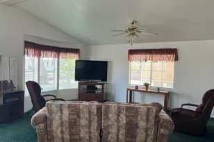 49570 Rainbow Dr, Quartzsite, AZ 85346 - Photo 6