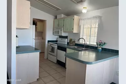 49570 Rainbow Dr, Quartzsite, AZ 85346 - Photo 8