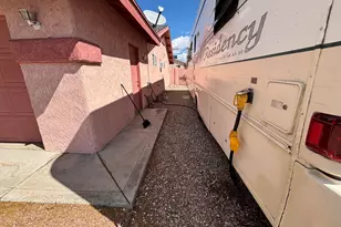 1829 Beavertail Dr, Lake Havasu City, AZ 86403 - Photo 2