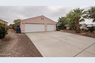 3026 Jamaica Blvd S, Lake Havasu City, AZ 86406 - Photo 2