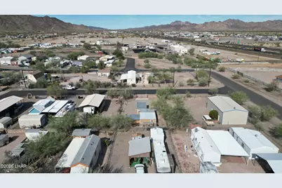 565 S Adobe Ln, Quartzsite, AZ 85346 - Photo 32