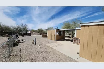 565 S Adobe Ln, Quartzsite, AZ 85346 - Photo 8