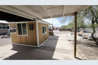 565 S Adobe Ln, Quartzsite, AZ 85346 - Photo 30