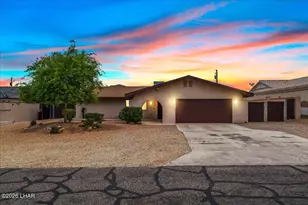 3321 Bluegrass Dr, Lake Havasu City, AZ 86406 - Photo 2