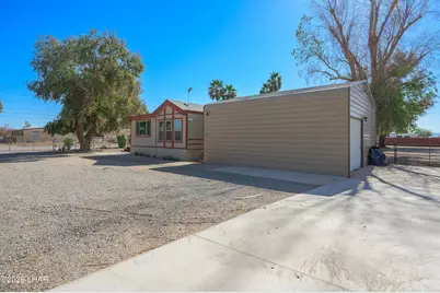 8893 S Calle Del Media, Mohave Valley, AZ 86440 - Photo 96