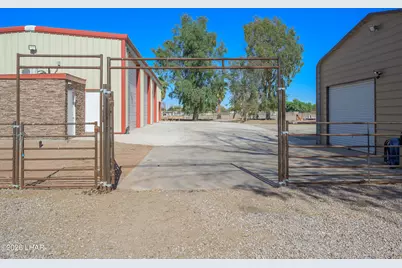 8893 S Calle Del Media, Mohave Valley, AZ 86440 - Photo 80