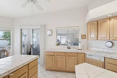 2435 Seabring Dr, Lake Havasu City, AZ 86403 - Photo 14