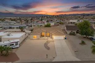 2435 Seabring Dr, Lake Havasu City, AZ 86403 - Photo 2