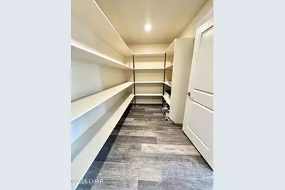 4916 Monarch Dr, Golden Shores, AZ 86436 - Photo 10