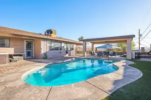 2589 Sunkentree Dr, Lake Havasu City, AZ 86403 - Photo 2