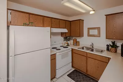 1910 Swanson Ave #A10, Lake Havasu City, AZ 86403 - Photo 14