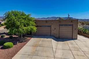 3870 Canyon Cove Dr, Lake Havasu City, AZ 86404 - Photo 46