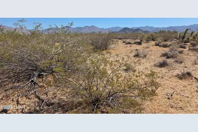 171 & 172 S Nash Rd, Yucca, AZ 86438 - Photo 4