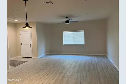 3430 Kearsage Dr #B101, Lake Havasu City, AZ 86406 - Photo 2