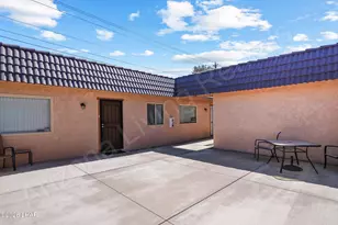 2690 McCulloch Blvd N, Lake Havasu City, AZ 86403 - Photo 1