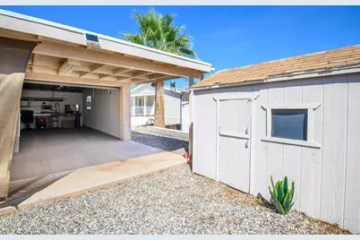 37209 Buckskin Cir, Parker, AZ 85344 - Photo 46