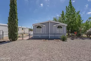 3096 E Packard Ave, Kingman, AZ 86409 - Photo 2
