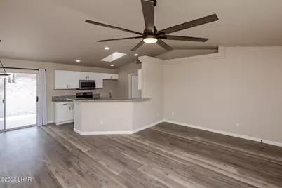 2660 Tanglewood Dr, Lake Havasu City, AZ 86403 - Photo 10
