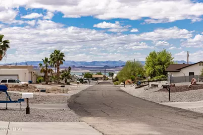 2660 Tanglewood Dr, Lake Havasu City, AZ 86403 - Photo 40