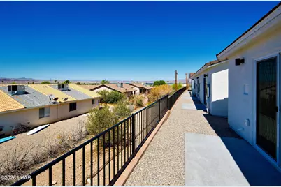 2060 Swanson Ave, Lake Havasu City, AZ 86403 - Photo 6