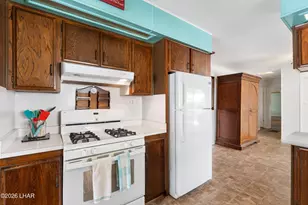 210 Bluewater Dr, Parker, AZ 85344 - Photo 20