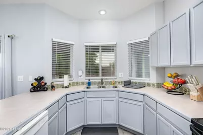 3661 Yucca Dr, Lake Havasu City, AZ 86404 - Photo 8