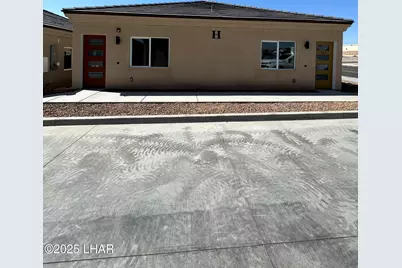 3556 Kearsage Dr #A102, Lake Havasu City, AZ 86406 - Photo 1