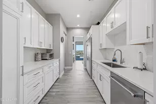 2427 Sunset Rdg Ct W, Lake Havasu City, AZ 86406 - Photo 22