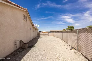 2490 Huntington Dr, Lake Havasu City, AZ 86403 - Photo 38