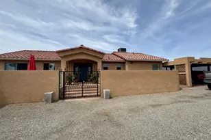 42832 La Posa Rd, Bouse, AZ 85325 - Photo 2
