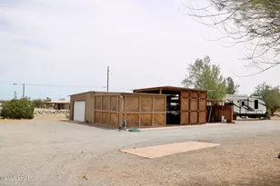 42832 La Posa Rd, Bouse, AZ 85325 - Photo 56