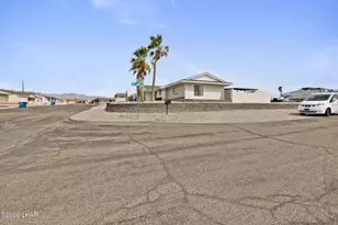 2060 Cabana Dr, Lake Havasu City, AZ 86404 - Photo 96