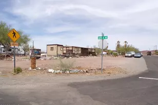 27697 Santa Fe Ave, Bouse, AZ 85325 - Photo 6