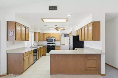 2285 Hillside Dr, Lake Havasu City, AZ 86404 - Photo 2