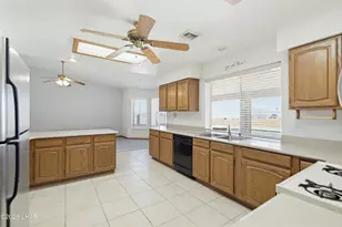 2285 Hillside Dr, Lake Havasu City, AZ 86404 - Photo 24