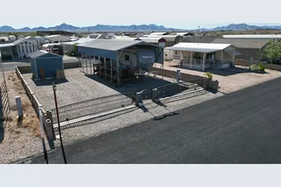 33 N Juniper Rd, Quartzsite, AZ 85346 - Photo 32
