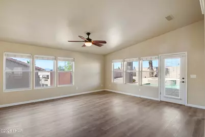 571 McCulloch Blvd S, Lake Havasu City, AZ 86406 - Photo 10