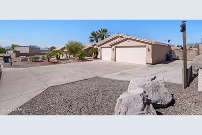 571 McCulloch Blvd S, Lake Havasu City, AZ 86406 - Photo 4