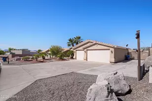 571 McCulloch Blvd S, Lake Havasu City, AZ 86406 - Photo 4