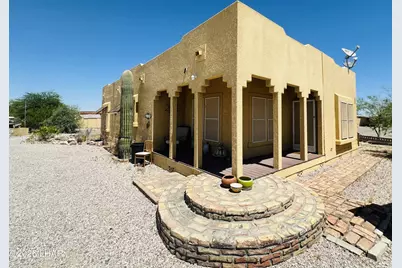 1435 N Moon Mountain Ave, Quartzsite, AZ 85346 - Photo 1