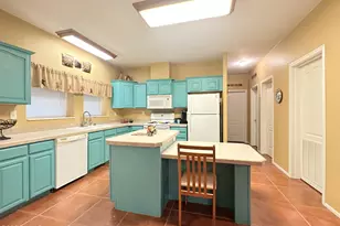 1435 N Moon Mountain Ave, Quartzsite, AZ 85346 - Photo 10
