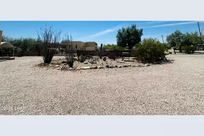 1435 N Moon Mountain Ave, Quartzsite, AZ 85346 - Photo 30