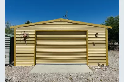 1435 N Moon Mountain Ave, Quartzsite, AZ 85346 - Photo 24