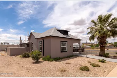 310 E Oak St, Kingman, AZ 86401 - Photo 28