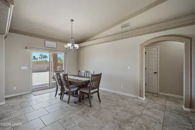 1011 Rolling Hills Dr, Lake Havasu City, AZ 86406 - Photo 12
