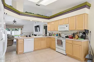 3607 Mission Dr S, Lake Havasu City, AZ 86406 - Photo 8