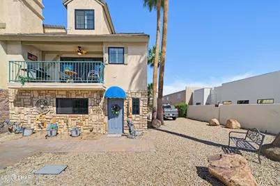 1566 Palace Way #23, Lake Havasu City, AZ 86403 - Photo 2